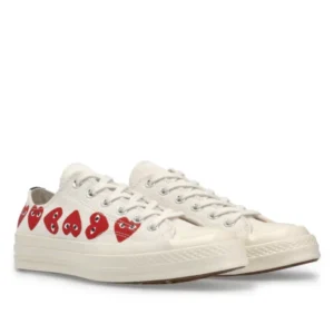 CONVERSE RED MULTI HEARTS LOW TOP WHITE